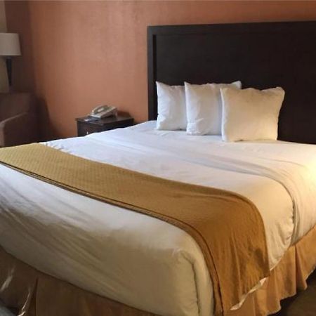 Quality Inn & Suites Muskogee Luaran gambar